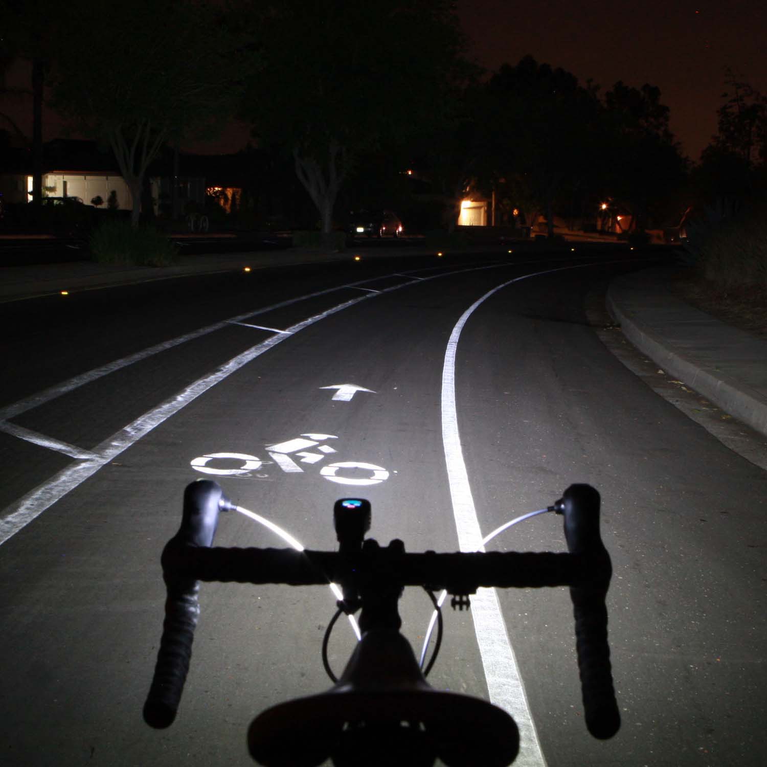 Lumina™ OLED 1200 Boost Front Bike Light (4670786076731)