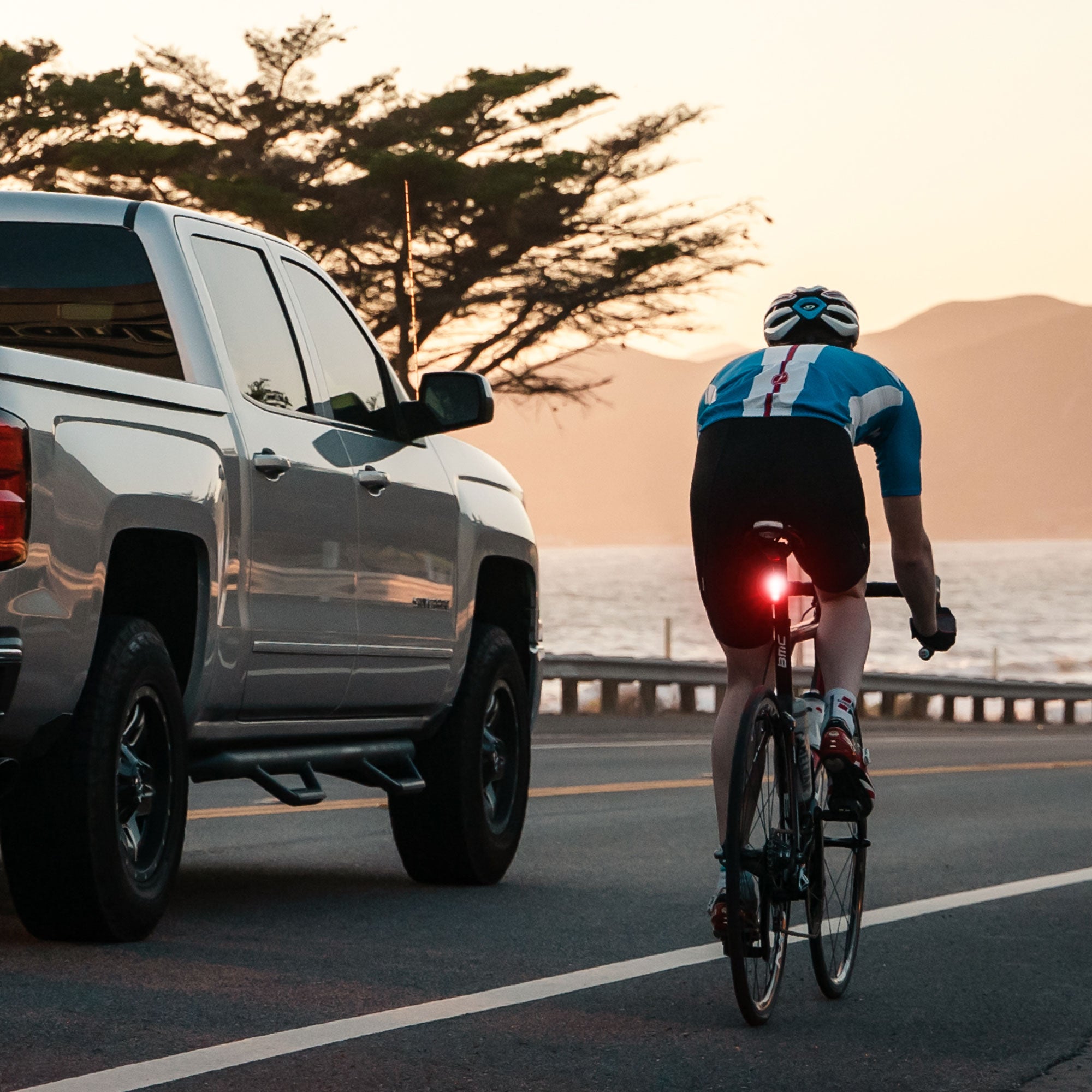 Omega 330 EVO NiteLink Bike Taillight | NiteRider