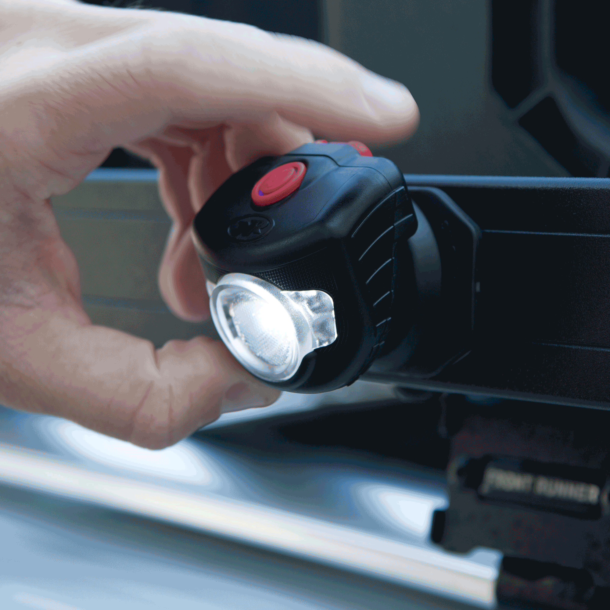 Adventure Pivot Pro 320 Lighting System (4670686232635)
