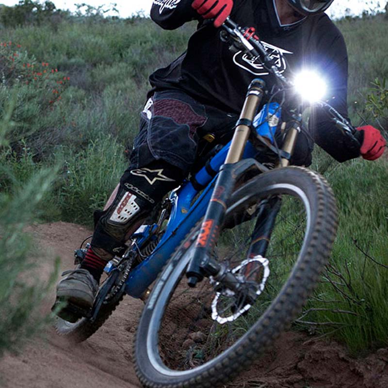Niterider pro 4200 deals enduro remote headlight