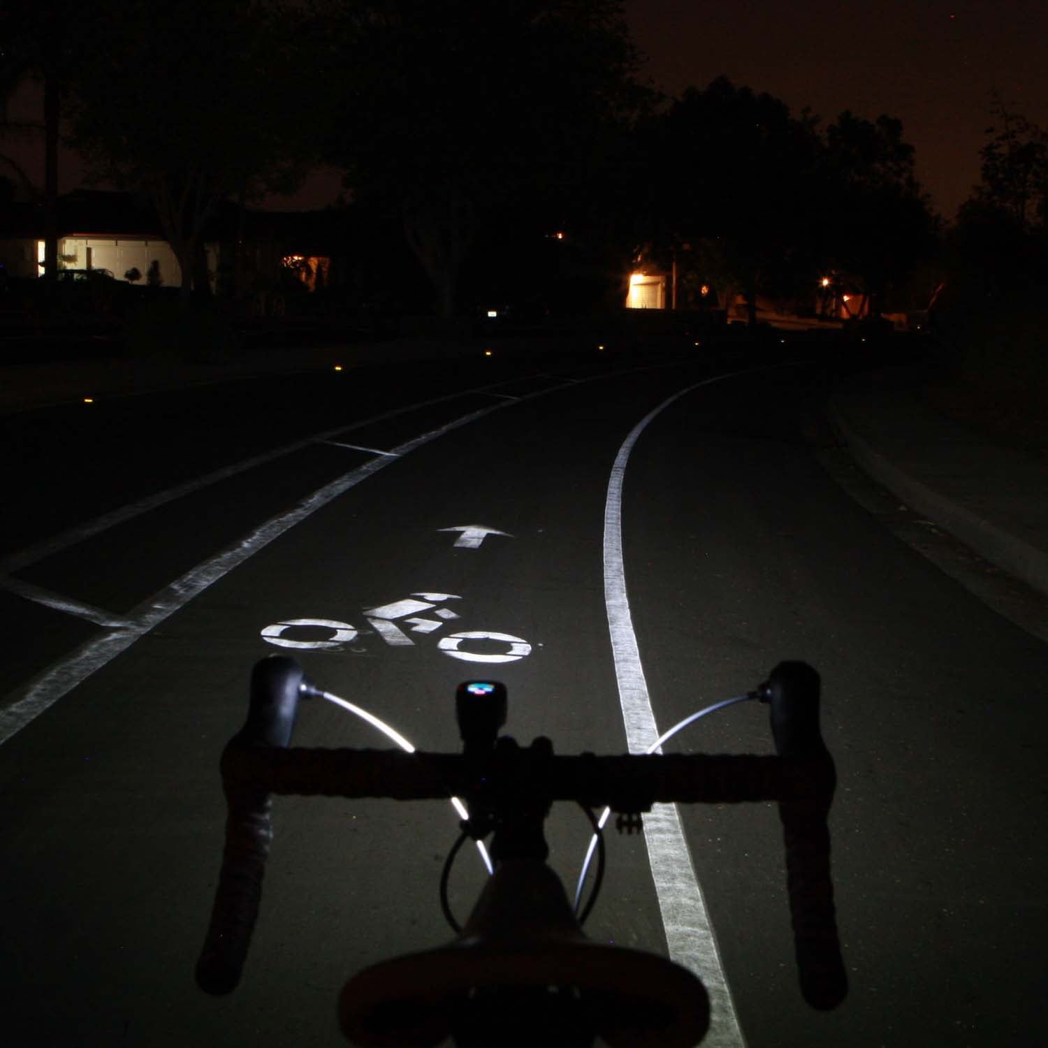 Lumina™ OLED 1200 Boost Front Bike Light (4670786076731)